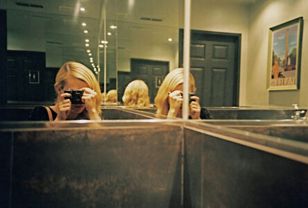 Russian Red_Lourdes_148_thumb