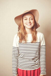 Russian Red_Lourdes_101_thumb