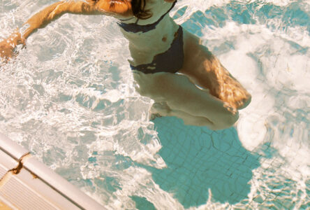 Russian Red_Lourdes_92_thumb