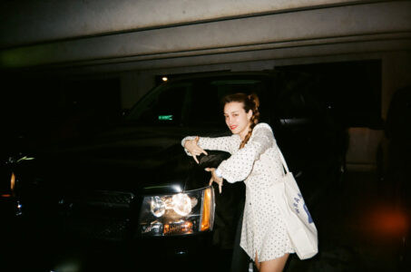 Russian Red_Lourdes_57_thumb