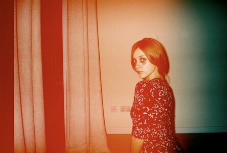 Russian Red_Lourdes_43_thumb