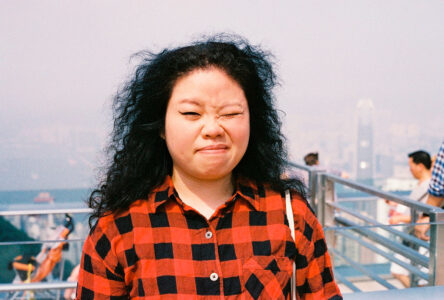 Russian Red_Lourdes_37_thumb