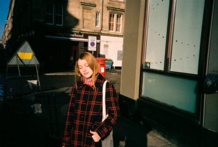 Russian Red_Lourdes_1_thumb