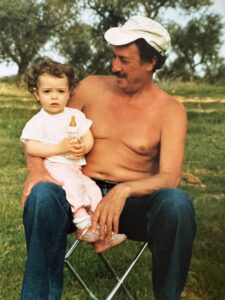 Russian Red_Lourdes_16_thumb