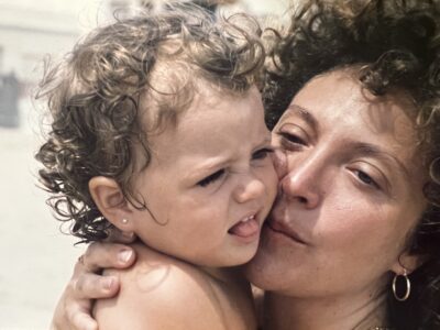 Russian Red_Lourdes_10_thumb